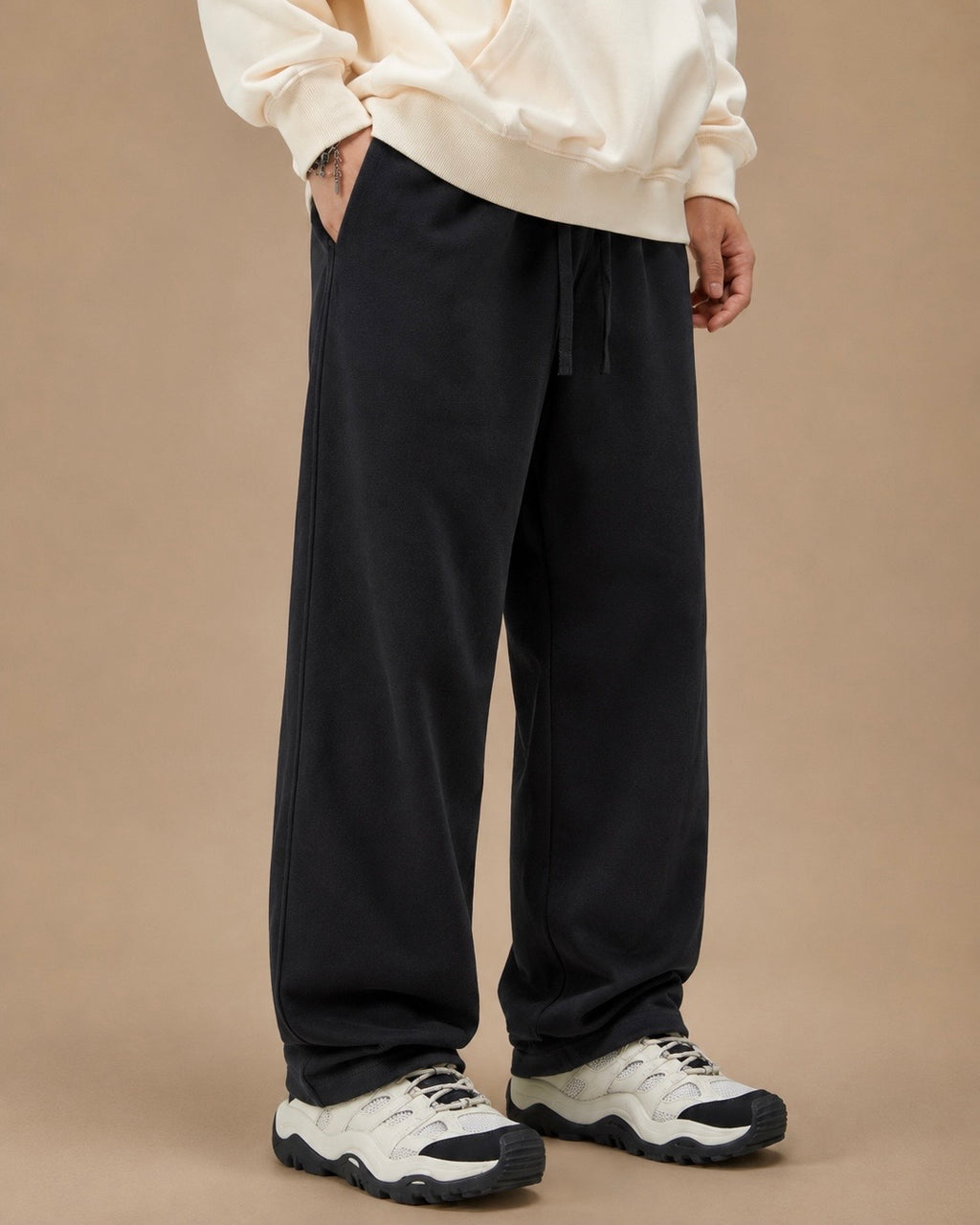 QUANSH SWEATPANTS (BLACK)