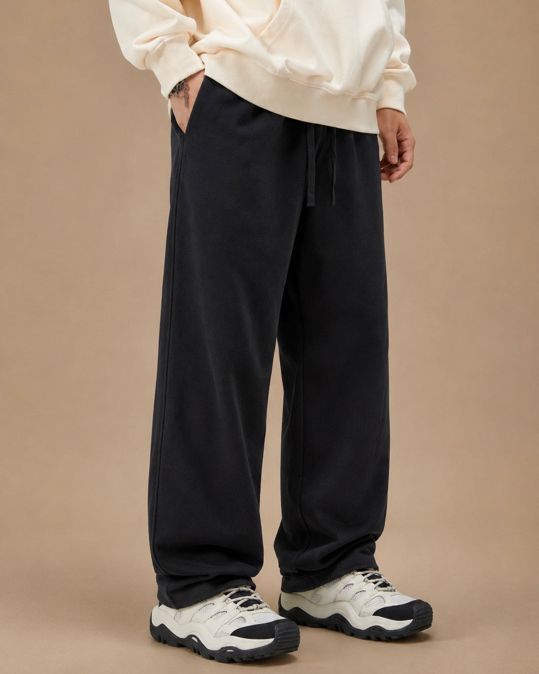 QUANSH SWEATPANTS (BLACK)
